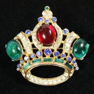 VINTAGE CORO 1940s STERLING CROWN BROOCH PIN